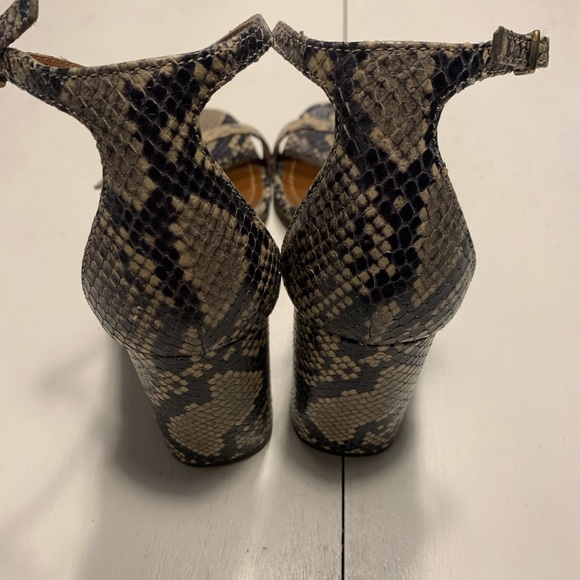 Coach Maya Snakeskin block heels - Picture 5 of 12